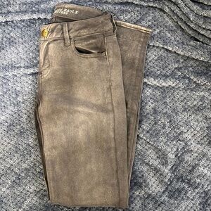 [AEO] Grey Denim Jegging